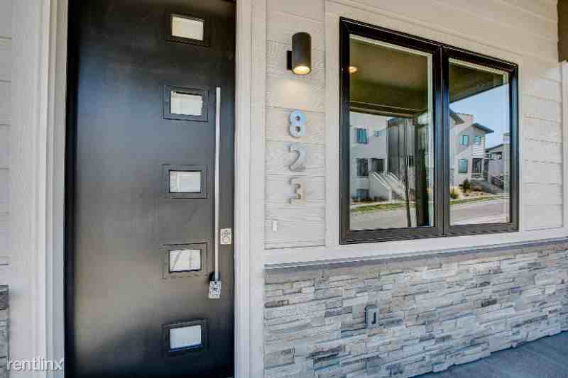 823 Cherokee Dr - Photo 3 of 28