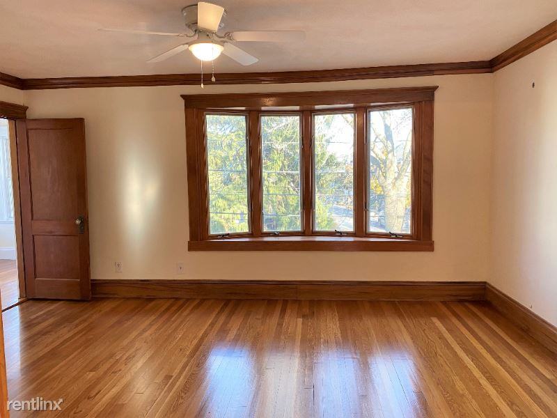 68 68 Brooks Ave 2 - Photo 2 of 31