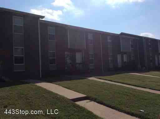 4216-30  W. Bethany Dr. - Photo 2 of 18