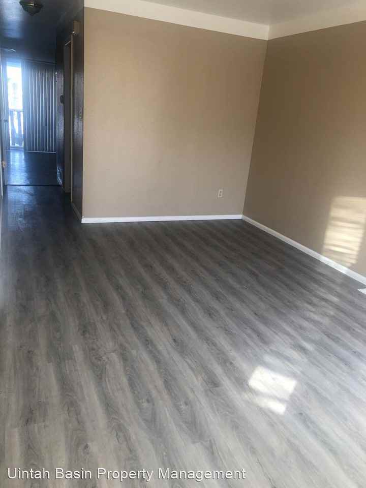 150 N 1350 W - Photo 2 of 12