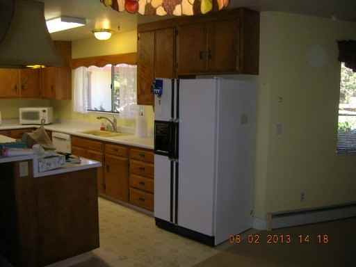 1119 Debbie Hill Rd - Photo 3 of 12