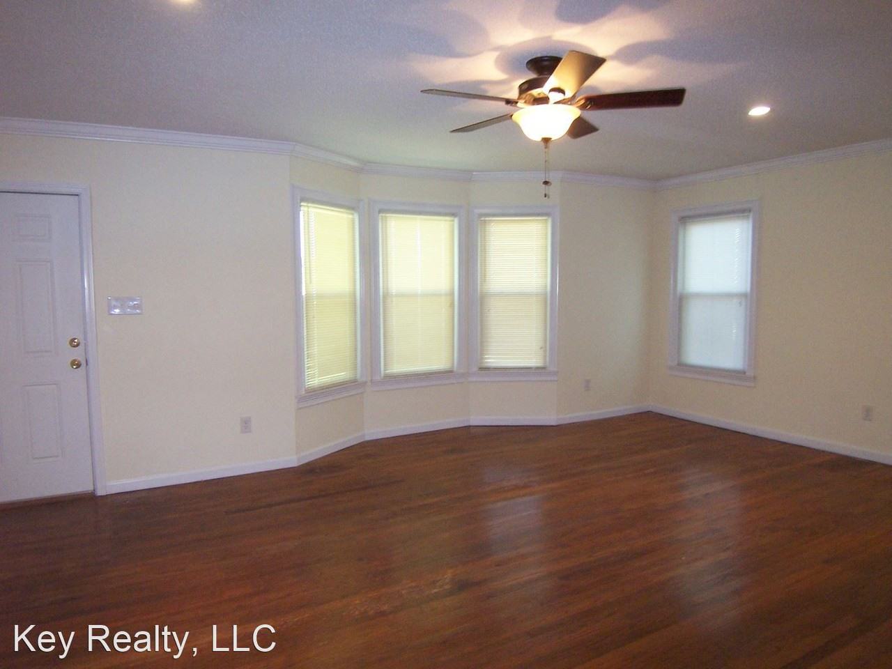 5403 Jacquella Dr - Photo 2 of 5