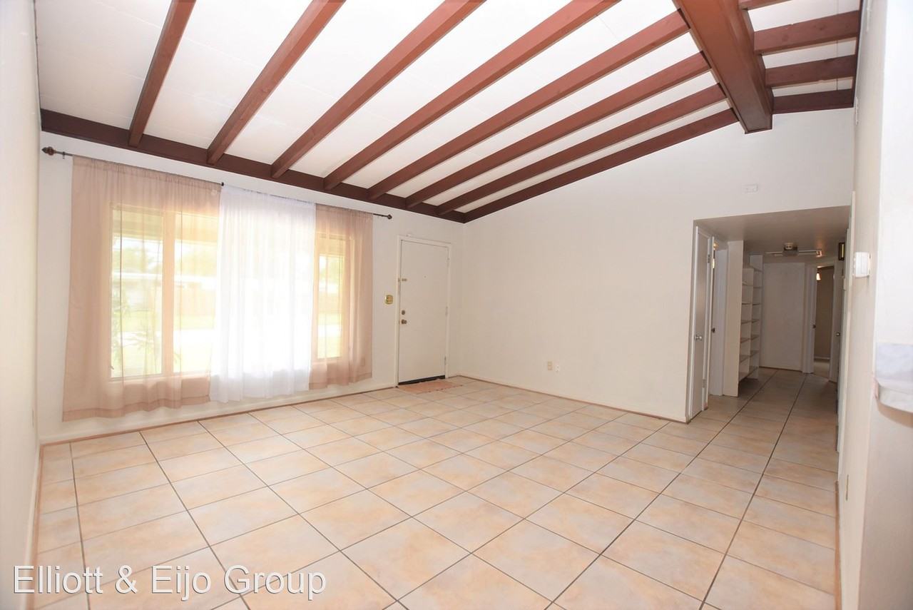 5801 Poinciana Ave - Photo 3 of 24