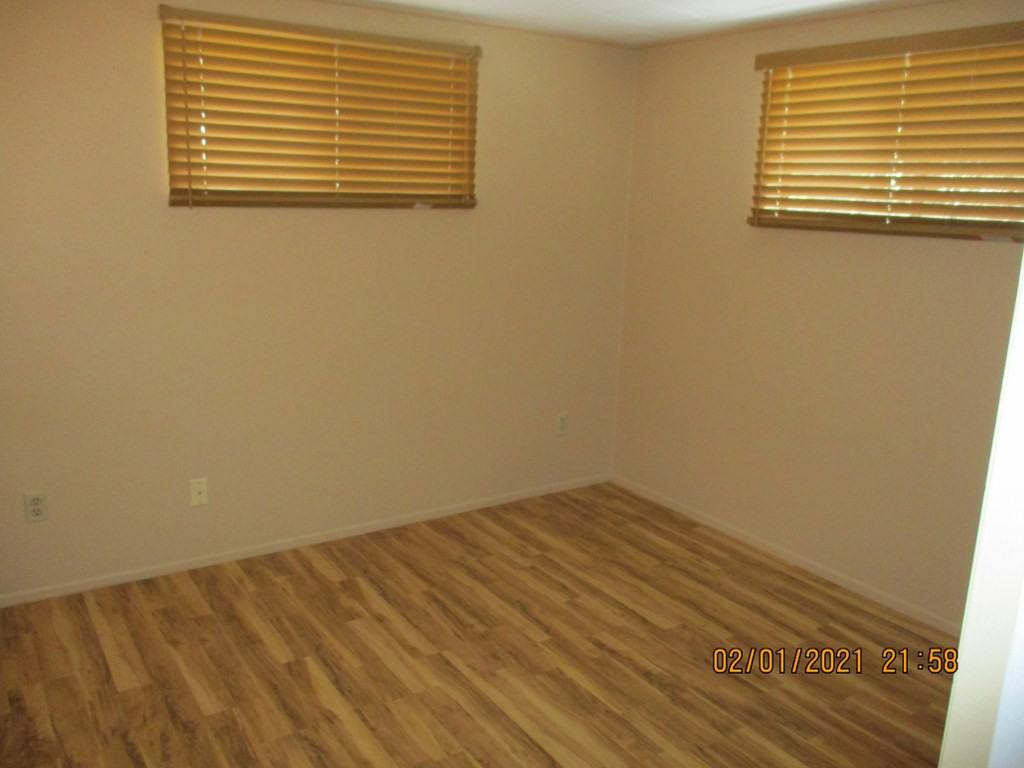 4420 W Rogers Dr - Photo 3 of 11