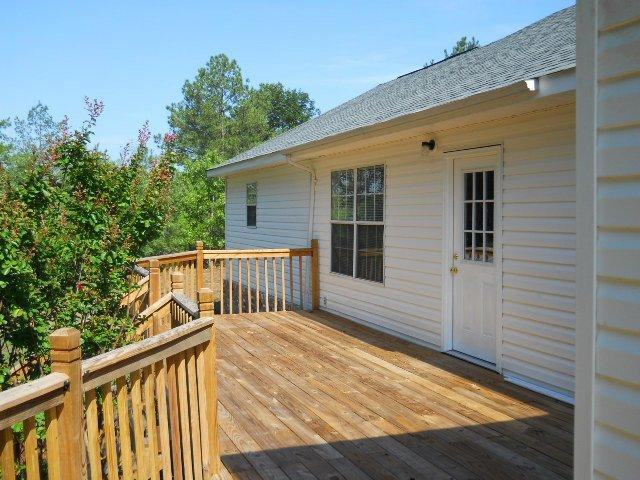 110 Hazzard Ct - Photo 3 of 13