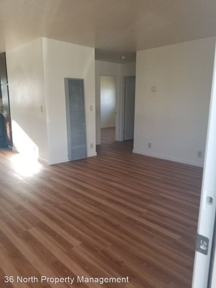 18754 Eisenhower St - Photo 2 of 6