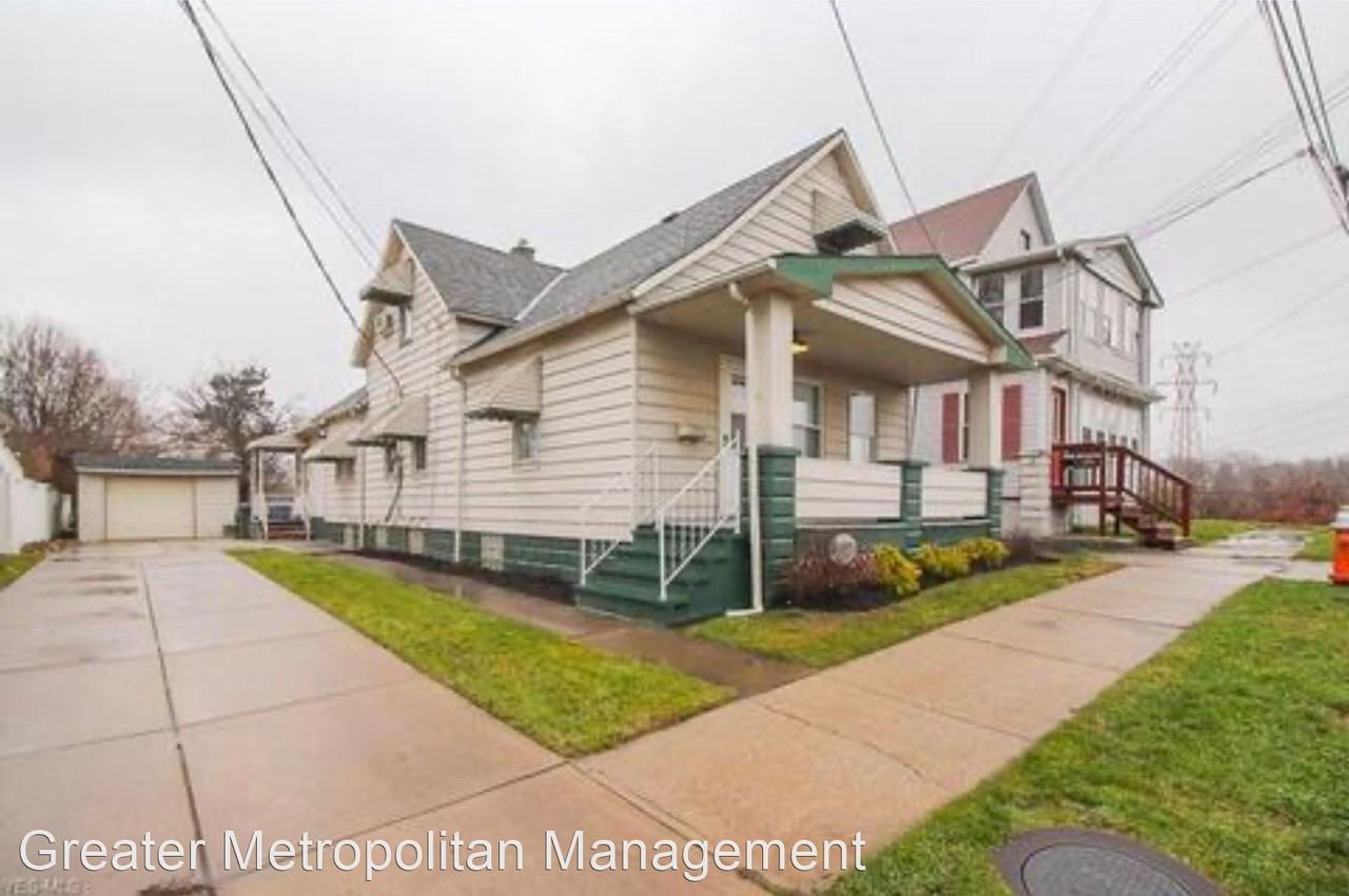 7311 Deveny Ave - Photo 2 of 21