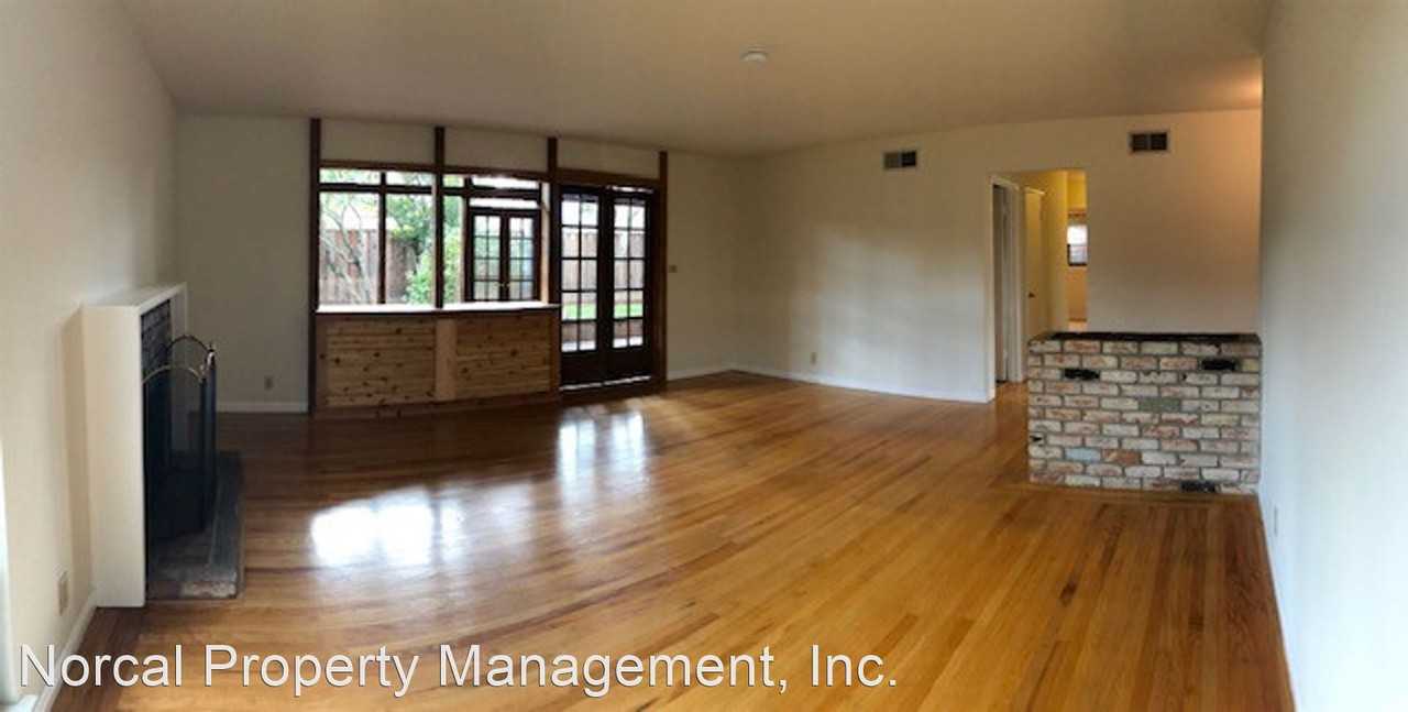 2364 Venn Ave - Photo 3 of 24