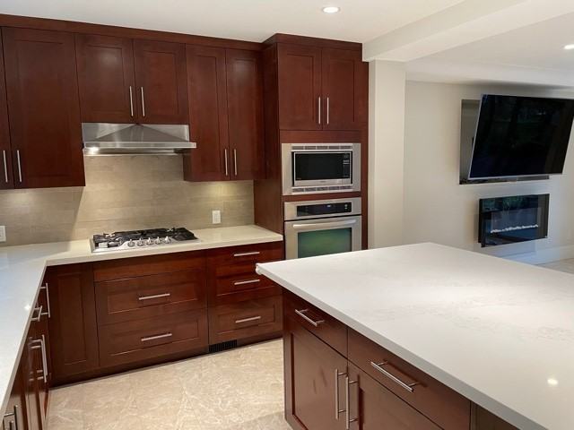 6135 Gleneagles Dr - Photo 2 of 50