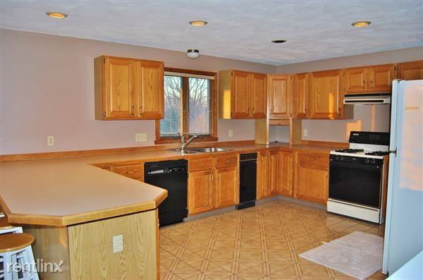 268 Blackberry Hill Dr - Photo 3 of 13