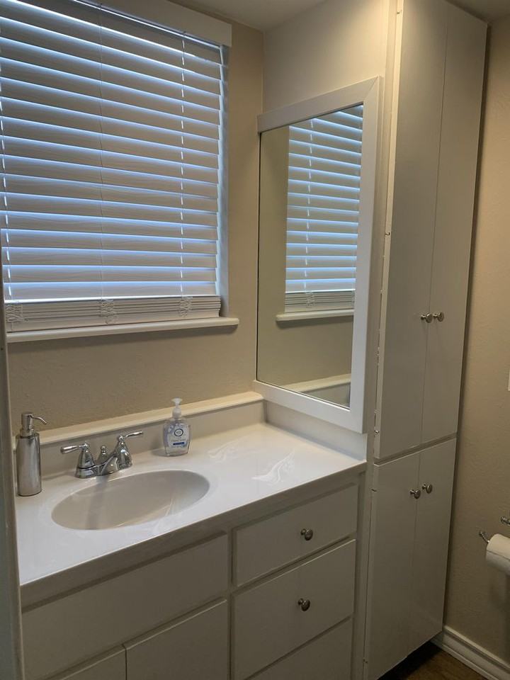 1206 1206 West Missouri Avenue - C - Photo 3 of 8