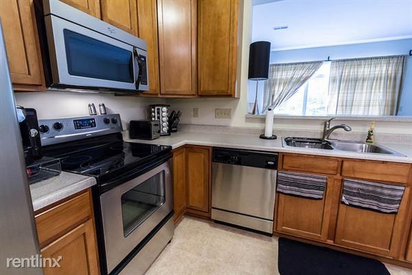 4035 Gentry Ln - Photo 2 of 10