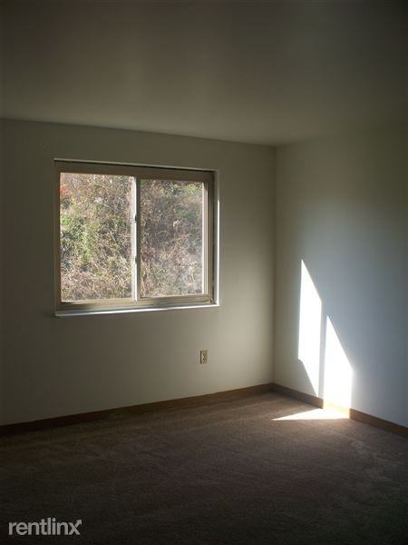 Sunnyhill Apartments - Photo 3 of 10