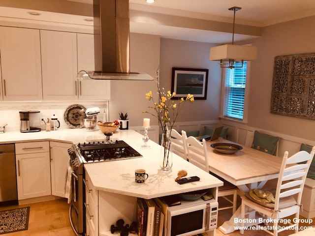 Buttonwood St #1 - Photo 2 of 10