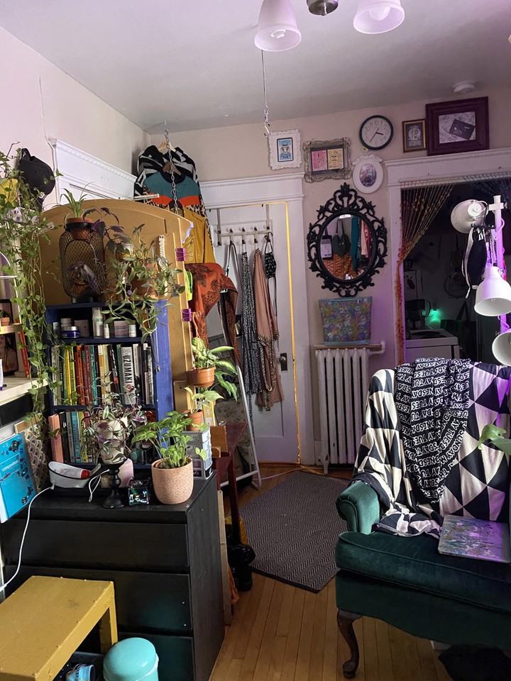 318 Cooper Street, Ottawa, ON K2P 0G7 Studio Apartment for Rent