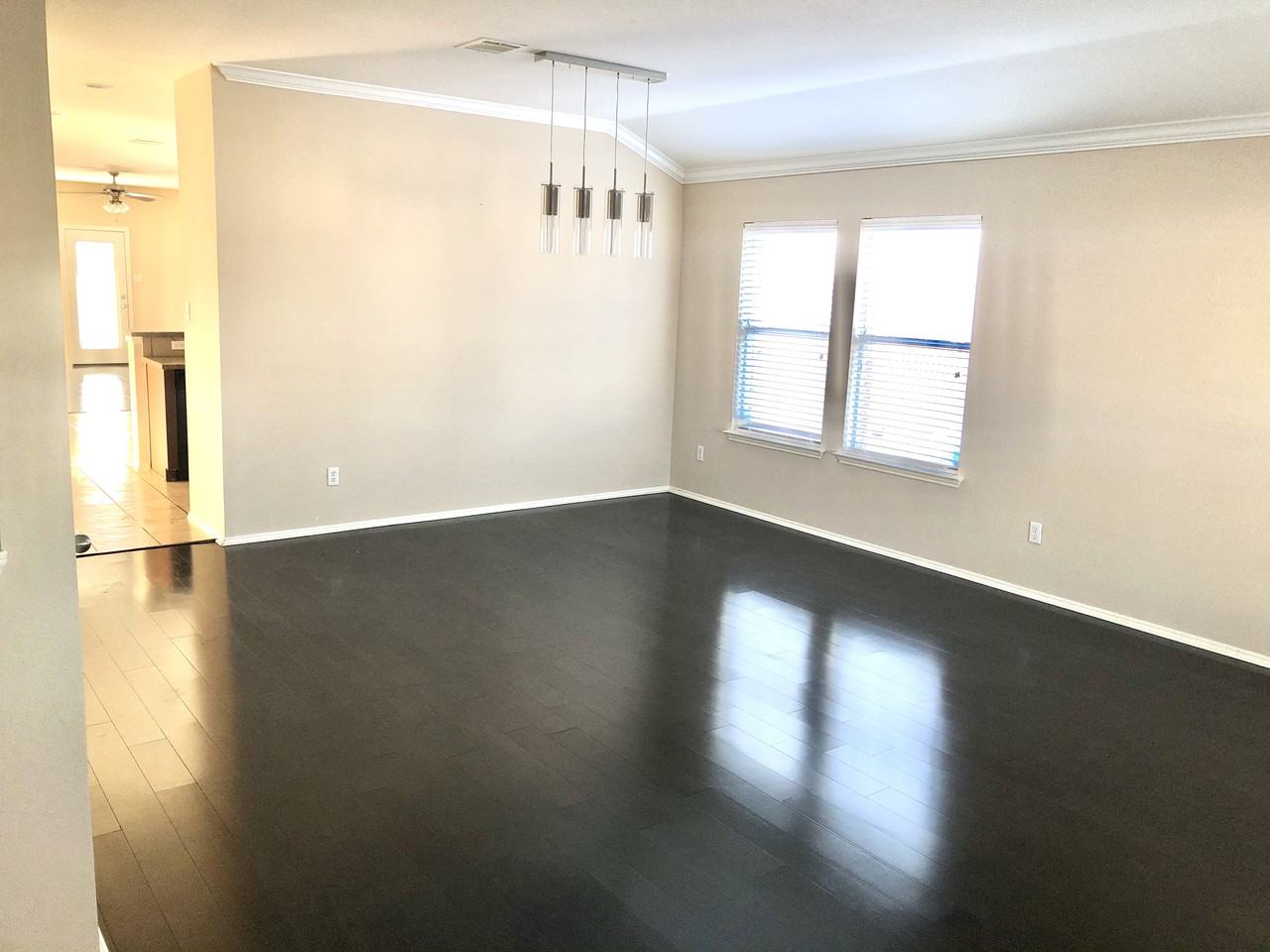 301 Timothy John Dr - Photo 3 of 16