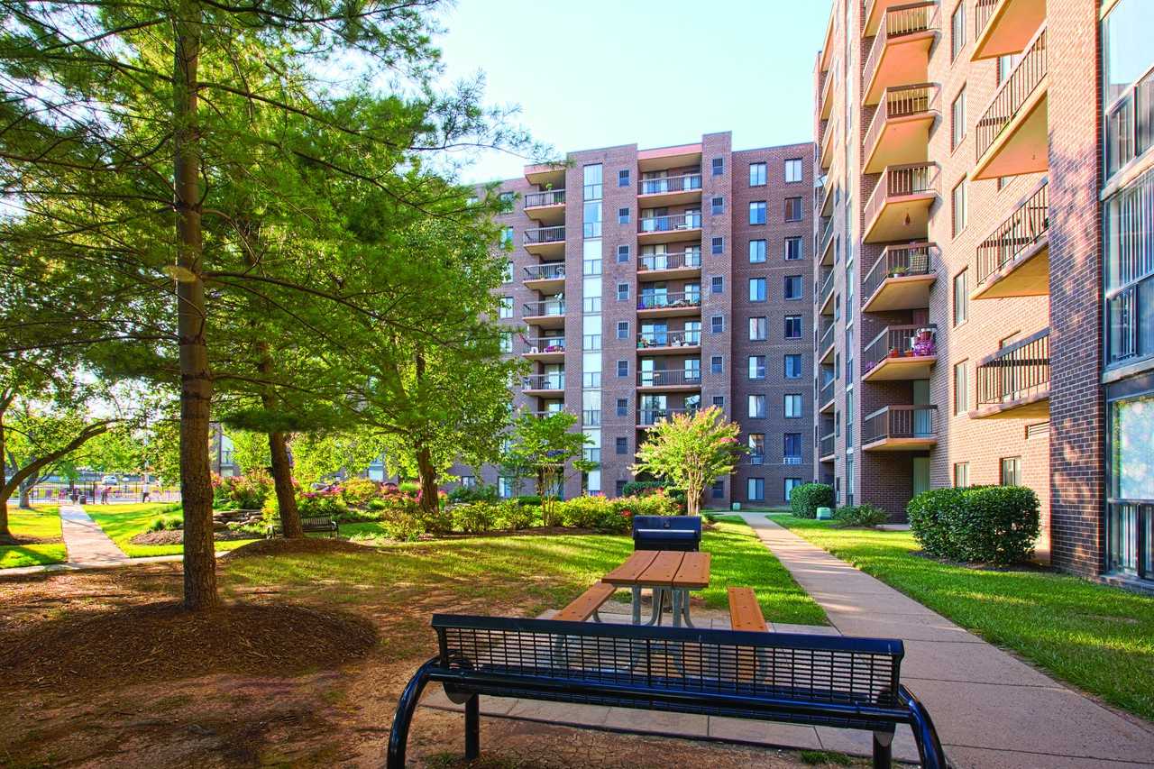 Ravensworth Apartments - Photo 5 of 10