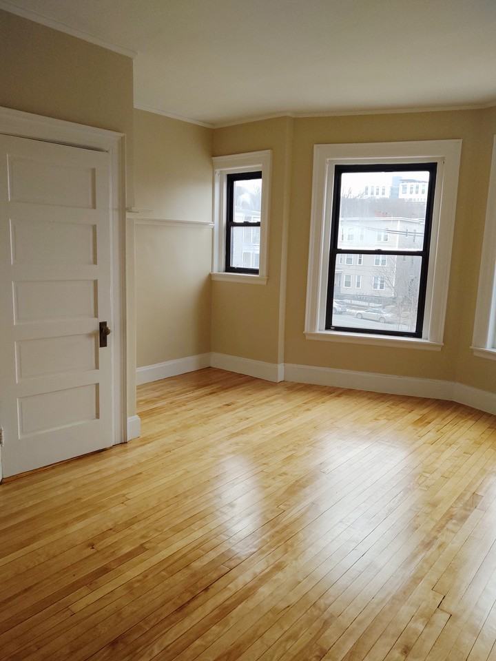 94 Park Avenue #7 - Photo 4 of 13