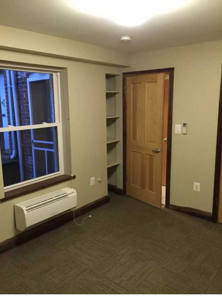 1834 Ingleside Ter Nw #2 - Photo 6 of 13