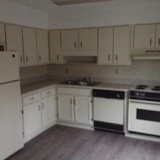 778 Glynn Oaks Dr - Photo 3 of 7