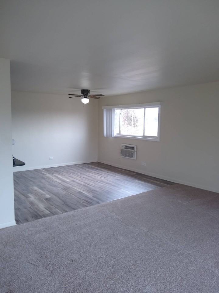 9957 S. Cicero - 308 #308 - Photo 4 of 26