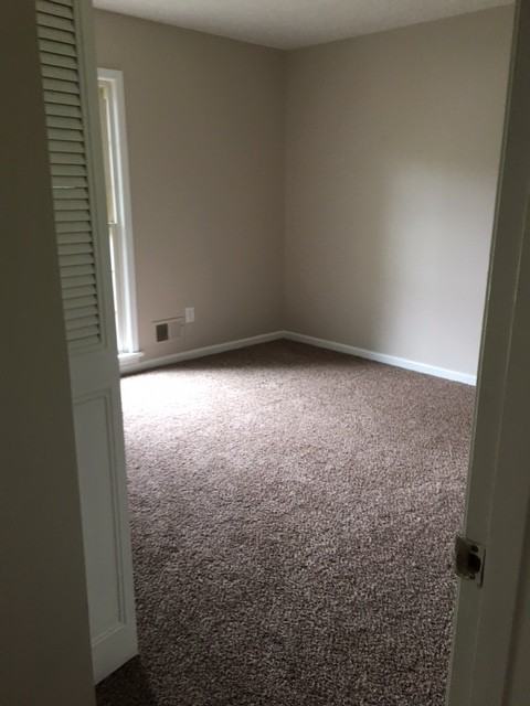 205 S Evergreen Rd #1 - Photo 4 of 10