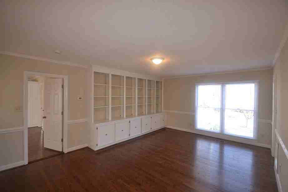 6010 Millbury Ct - Photo 2 of 14