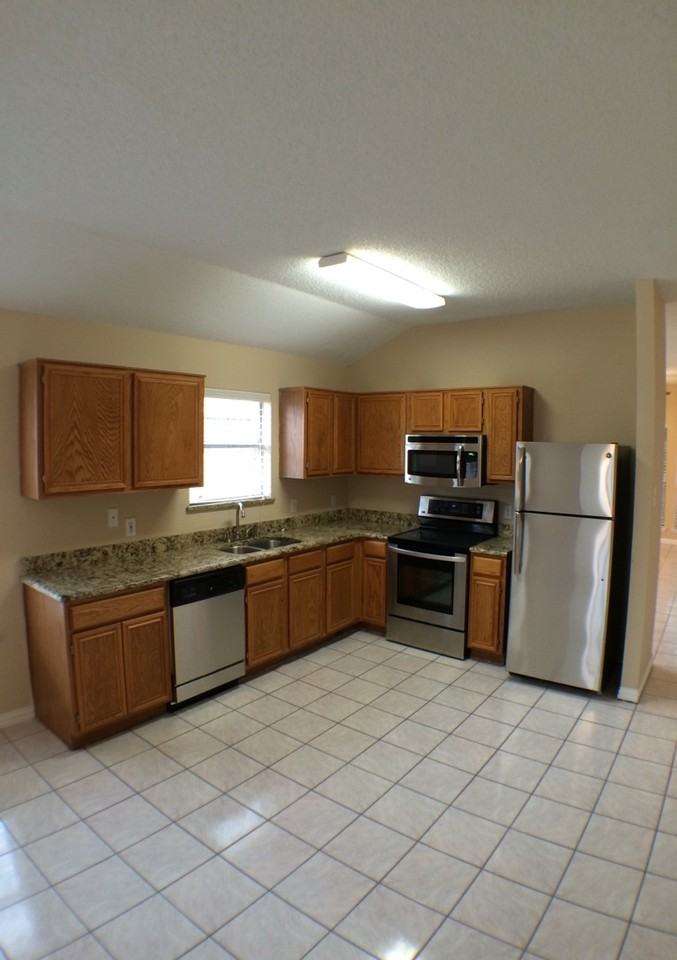 1733 Duster Cir - Photo 2 of 14