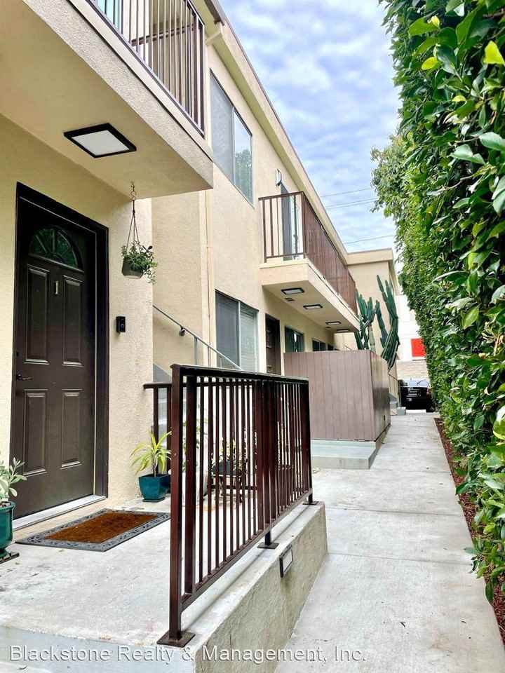 1672 Colby Ave - Photo 2 of 11