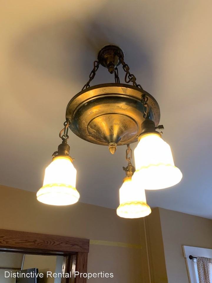 644 N. 7th St. - Photo 3 of 14
