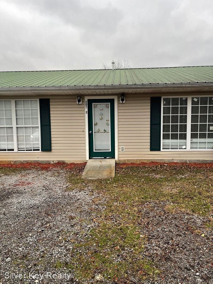 205 Pope Street - Photo 2 of 11