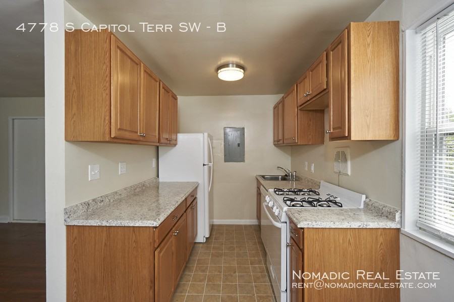 4778 S Capitol Ter SW - Photo 3 of 16