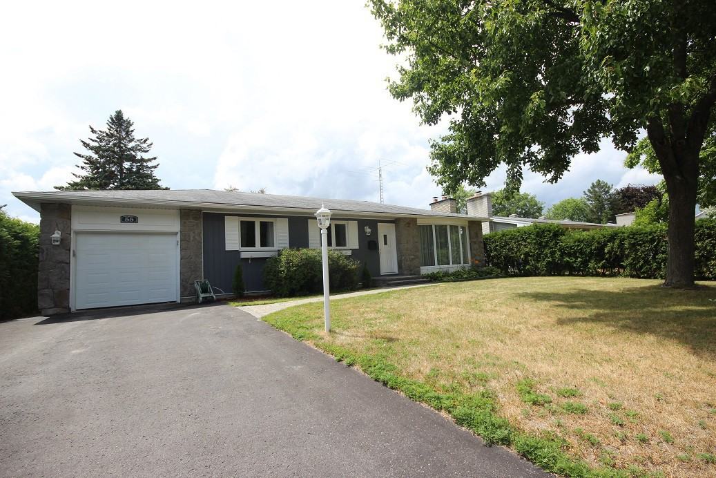 55 Cremona Cres - Photo 2 of 13