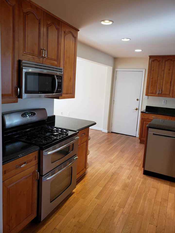 3001 Gold Mine Rd - Photo 3 of 30