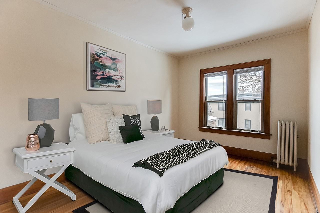 Pleasant Manor - Photo 3 of 6