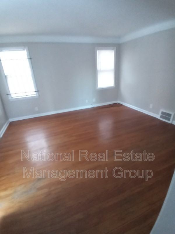 11993 Payton St - Photo 2 of 8