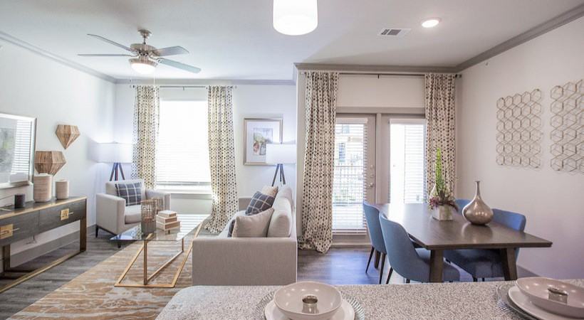 Historical Flats at Shadowglen Apartments 12500 Shadowglen Trce