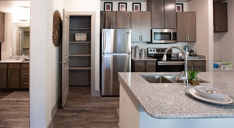 Historical Flats at Shadowglen Apartments 12500 Shadowglen Trce