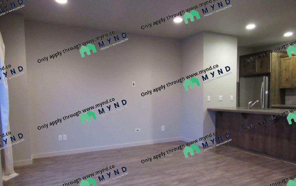 118 N 43rd Pl - Photo 2 of 11