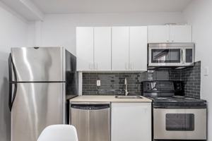 featured image of 4315 Avenue de l'Hôtel-de-Ville