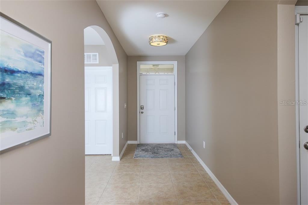 24417 Bandoni Pl - Photo 2 of 38