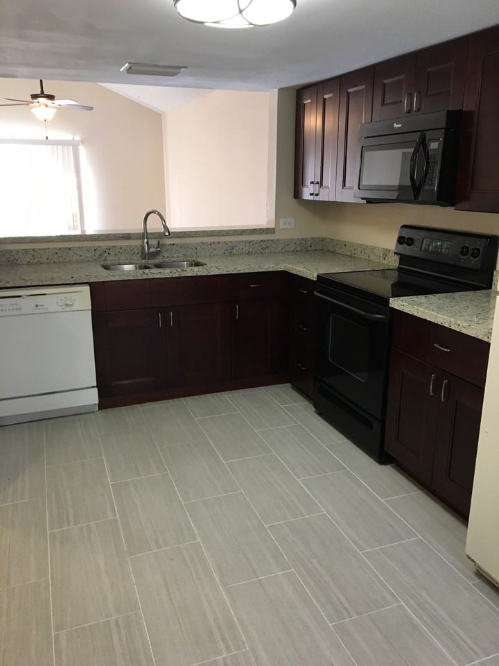 17464 Dumont Dr #1 - Photo 3 of 11