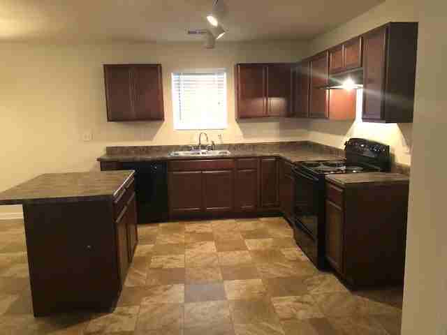 2328 Creel Rd - Photo 3 of 5