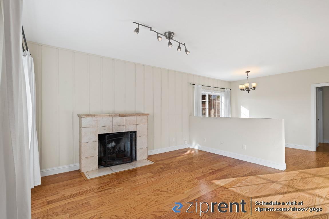 398 Herma Ct - Photo 3 of 19