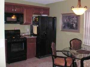 5200 Lakes Dr 5200 - Photo 2 of 27