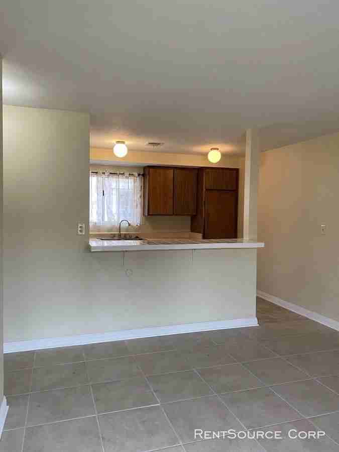 25000 Walnut St - Photo 3 of 12
