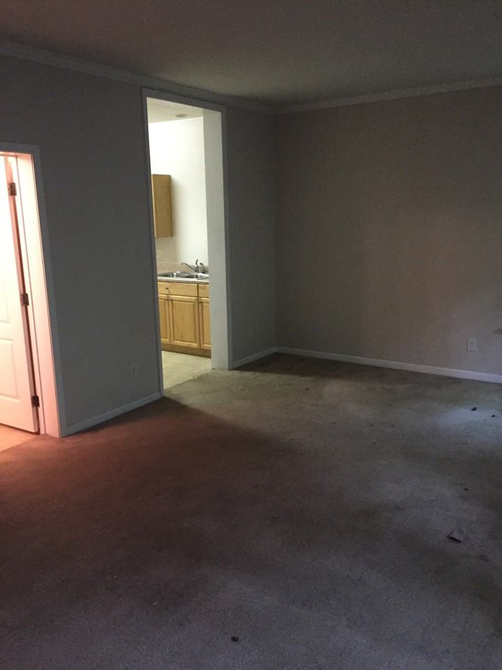 4144 Nc Highway 105 S - Photo 3 of 11