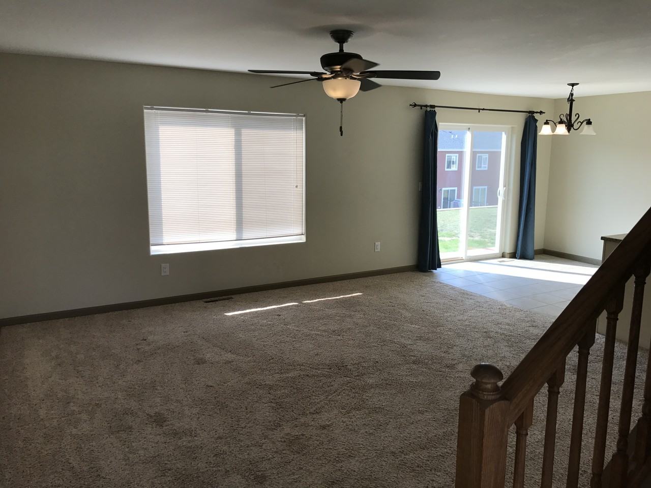 5811 Vanessa Ave - Photo 3 of 8