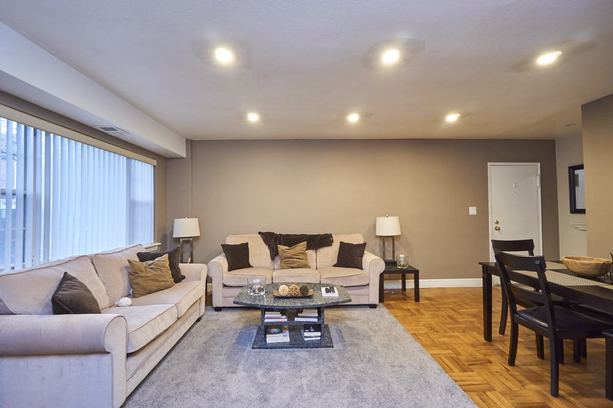 1311 N Ode St #615