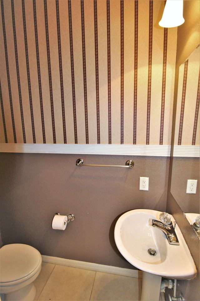 7648 Plantation Cir - Photo 6 of 25